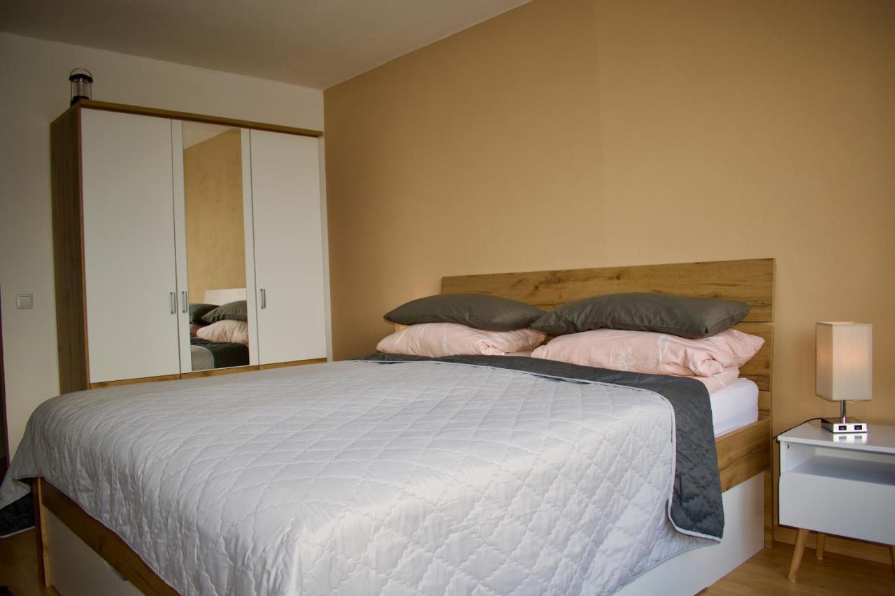 Appartement Mit Herrlicher Aussicht Uebers Murgtal Baiersbronn Buitenkant foto